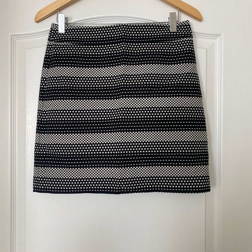 Loft Black & White Skirt